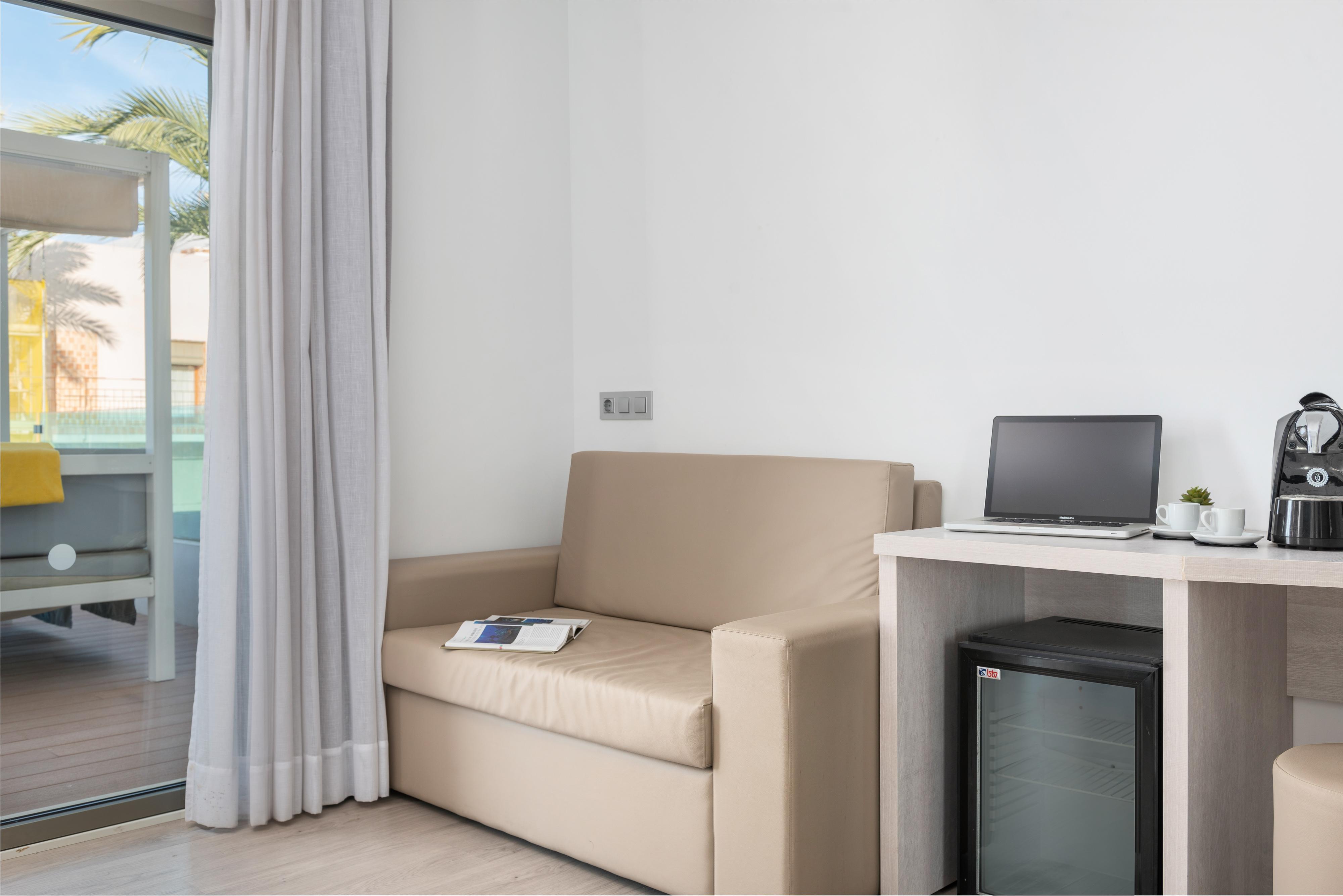 Llaut Boutique Hotel (Adults Only) Can Picafort  Dış mekan fotoğraf