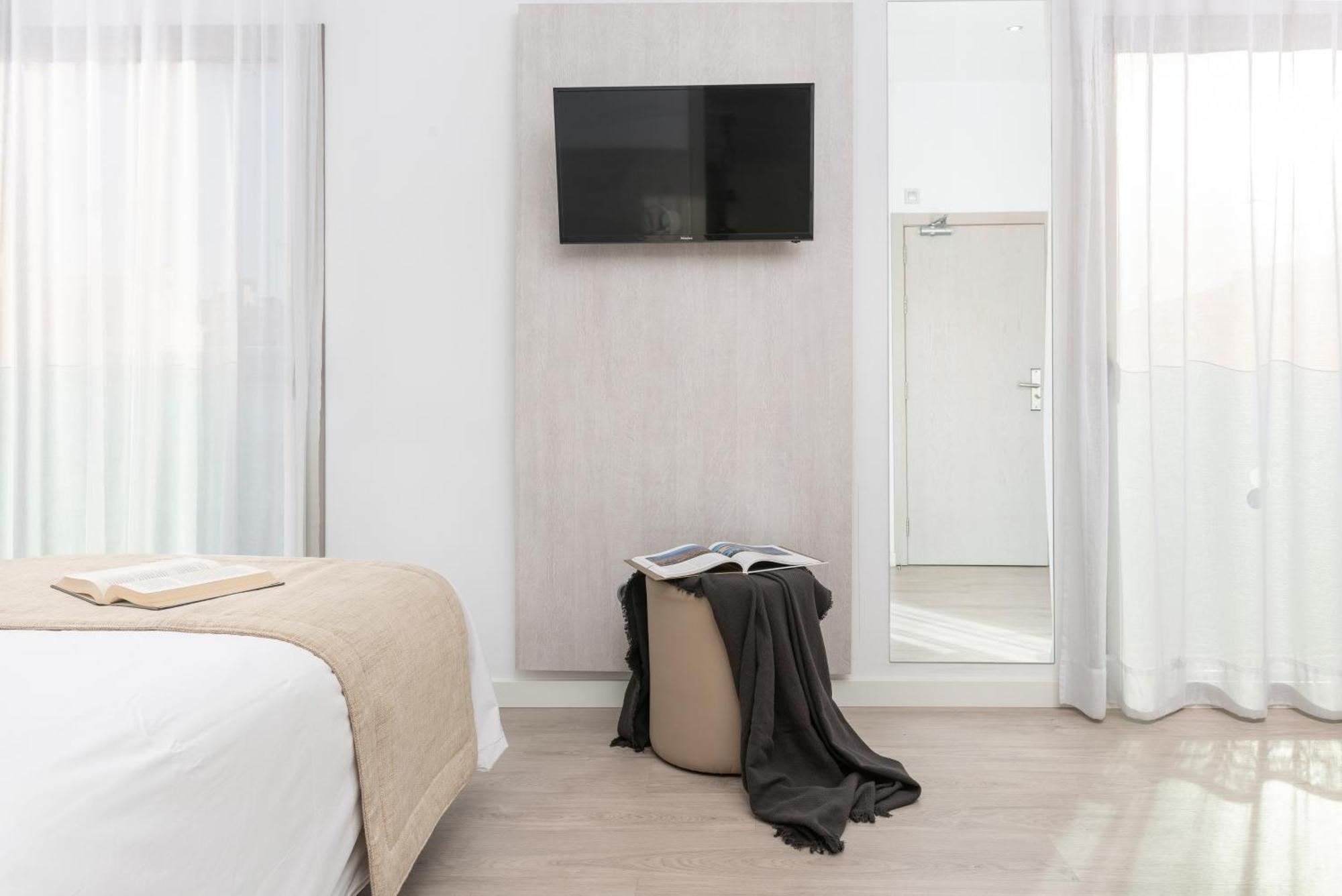 Llaut Boutique Hotel (Adults Only) Can Picafort  Oda fotoğraf